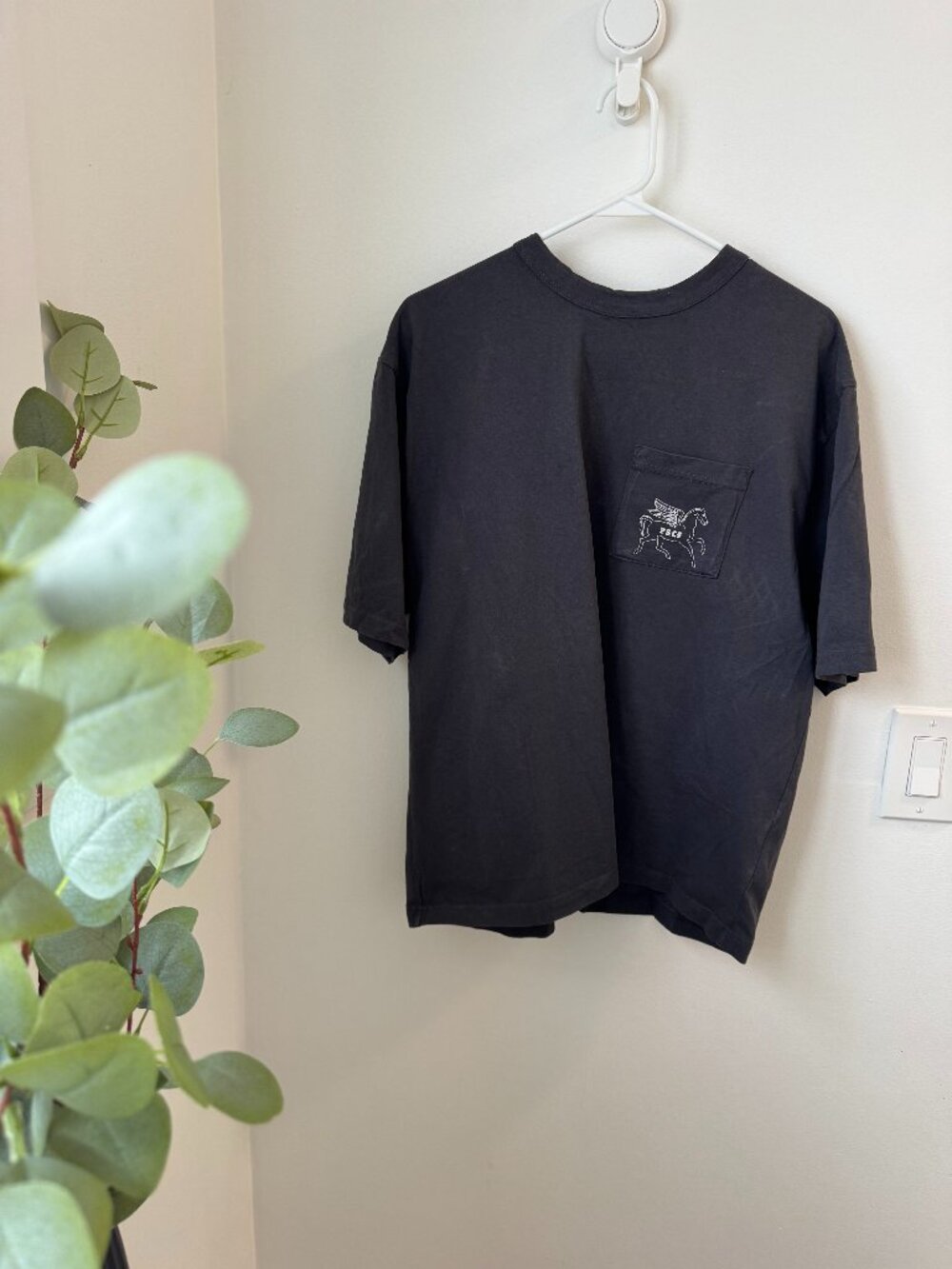 P&Co Graphic Tee Men’s Size L